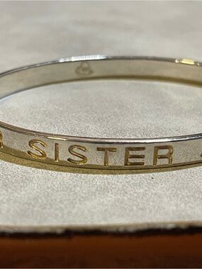 .925 Sister Multi-Language Möbius Loop Bracelet/ 0.65 Troy oz ‘Pure Fine Silver